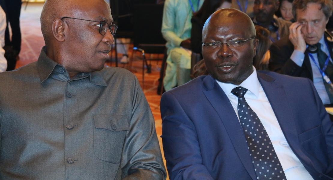 M. Simon Chelugui et M. Serigne Mbaye Thiam, Ministres de l'Hydraulique et de l'Assainissement du Kenya et du Sénégal